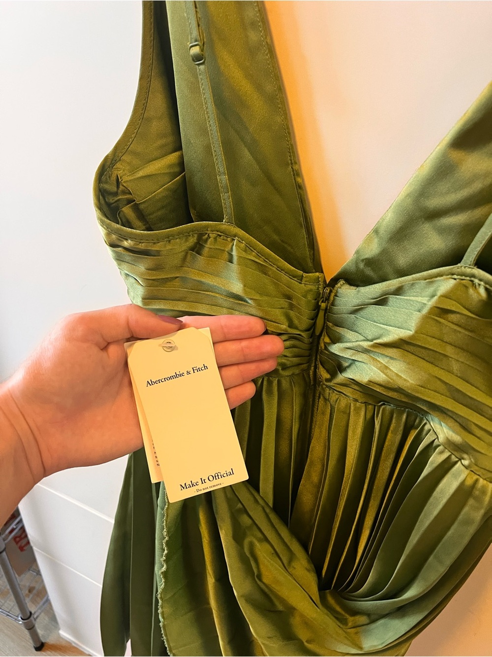 Abercrombie Pleated Mini Cocktail Dress in Green Size XS NWT - Picture 4 of 8